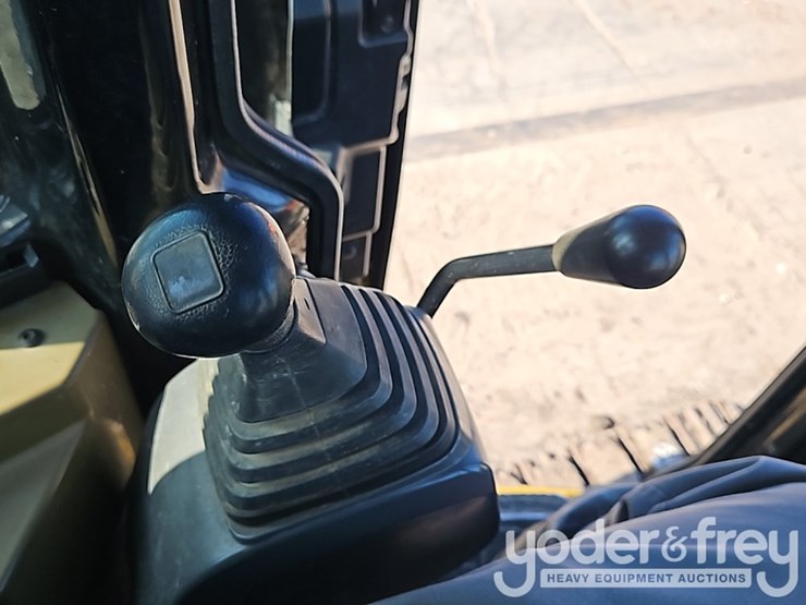 2014-caterpillar-305e-cr-image-34