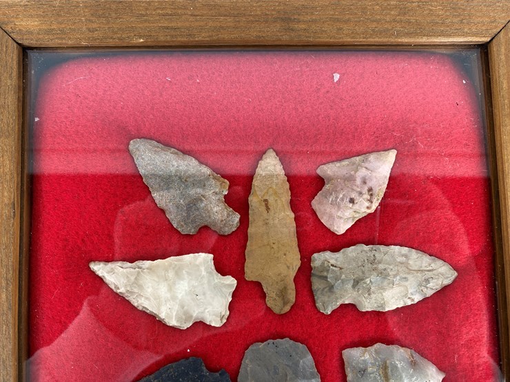 #88-•-#5153-•-(11)-framed-native-american-artifacts-image-3