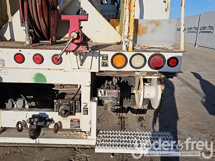 2009-sterling-acterra-image-20