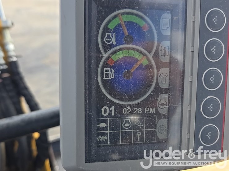 2021-caterpillar-303-image-71