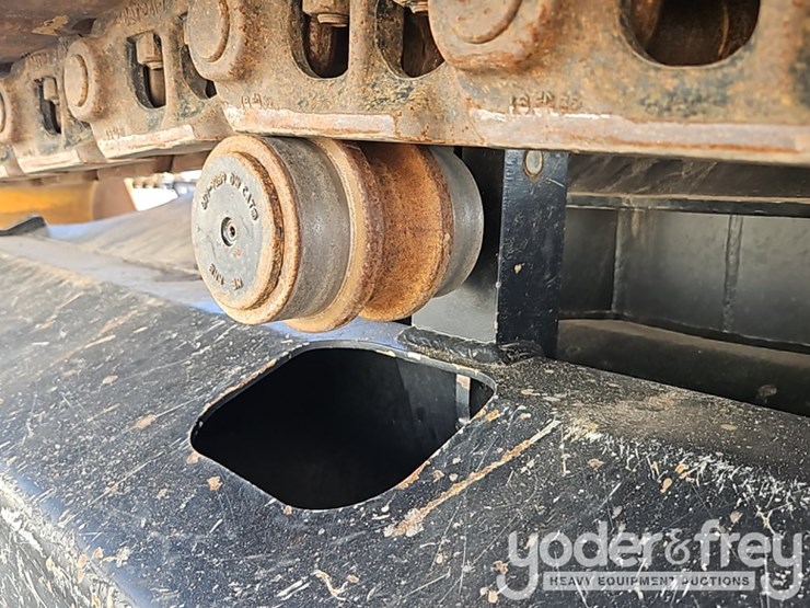 2022-caterpillar-315-gc-image-23