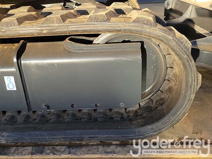 2024-komatsu-pc55mr-image-10