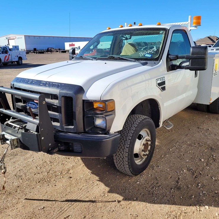 2010 FORD F350