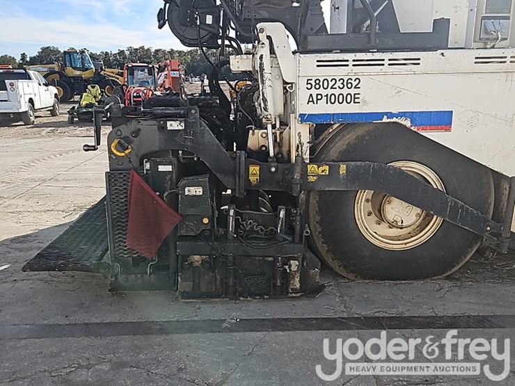 2014-caterpillar-ap-1000e-image-8