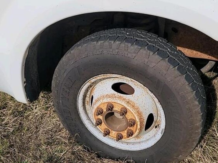 2002-ford-f350-image-3