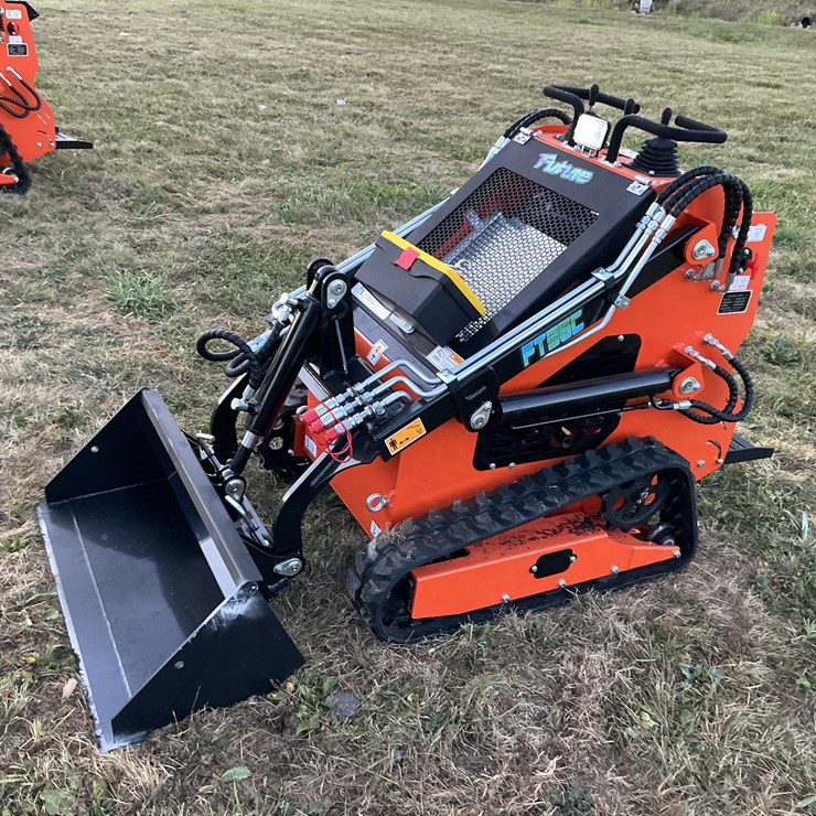 #1012 • Unused, Future, Skid Steer Loader, FT36C