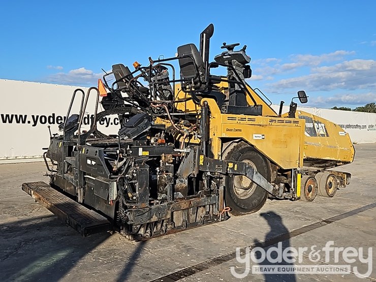 2017-caterpillar-ap-1000f-image-5