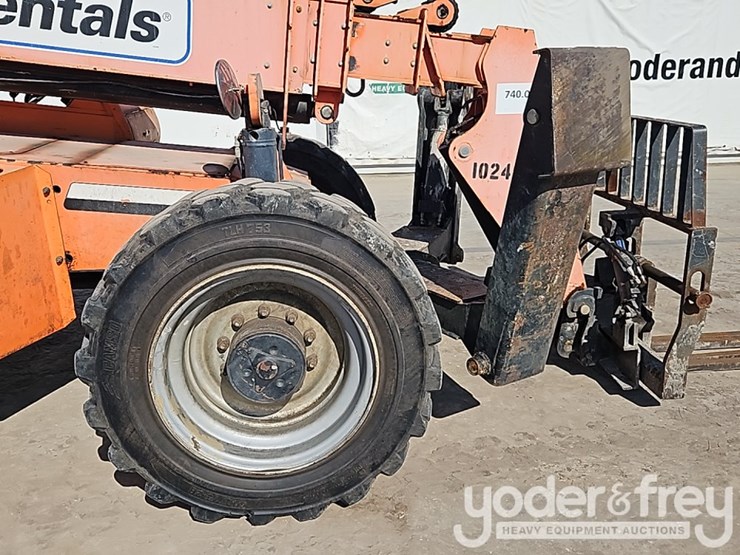 2014-sky-trak-10054-image-11