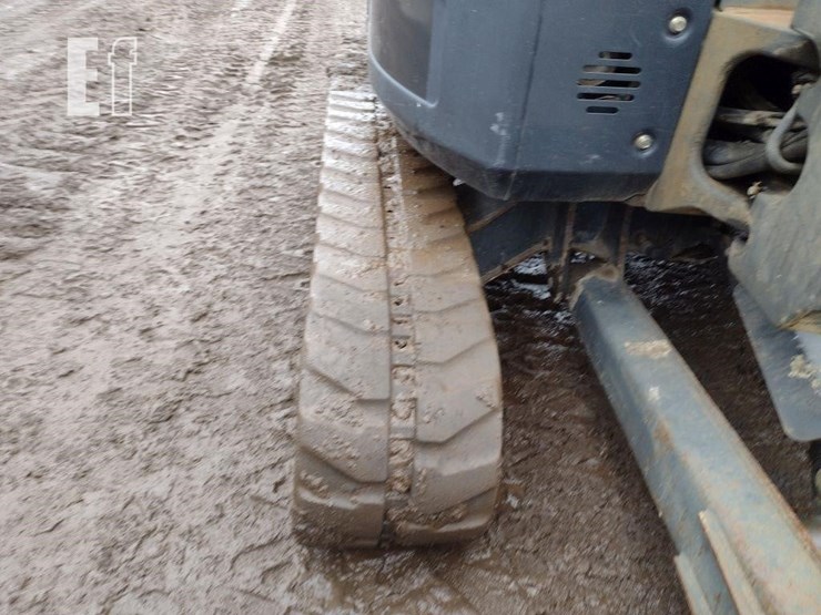 2014-bobcat-e35-image-42