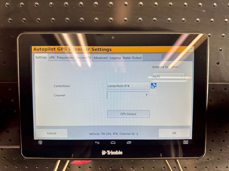 trimble-tmx-2050-image-2