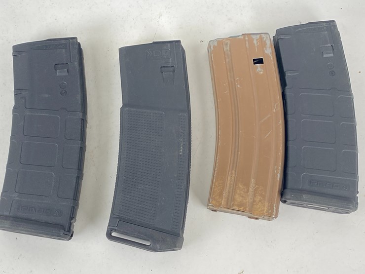 #13-•-#1461-•-daniel-defense-ddm4-m4a1-semi-automatic-rifle-5.56x45mm-image-9