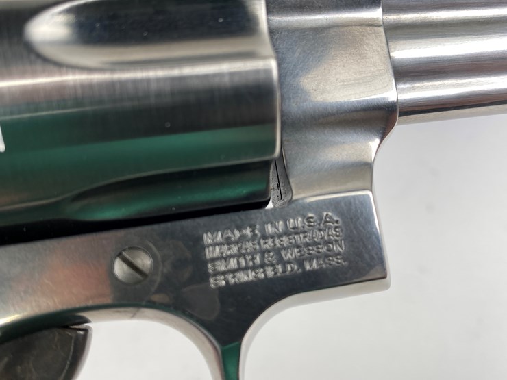 #75-•-#1393-•-smith-and-wesson-model-629-6-double-action-revolver-44-mag-image-6