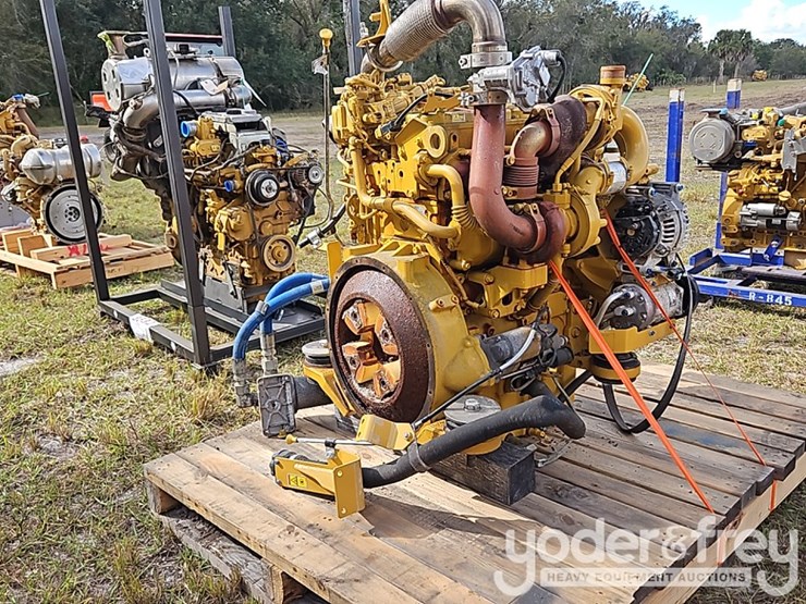 caterpillar-c4.4-image-3