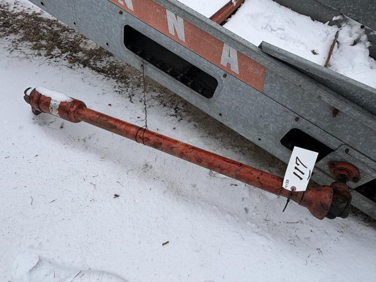 owatonna-205-40'-bale-elevator-image-4