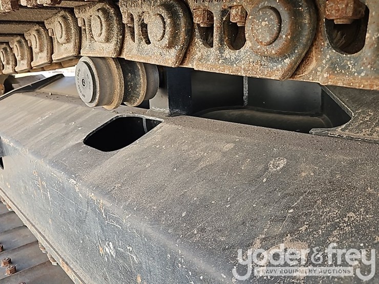 2023-caterpillar-315-image-19