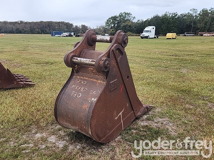 24"-digging-bucket-to-suit-excavator,-3"-pin-image-3