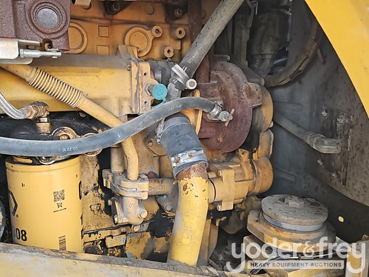 2011-caterpillar-972h-image-19