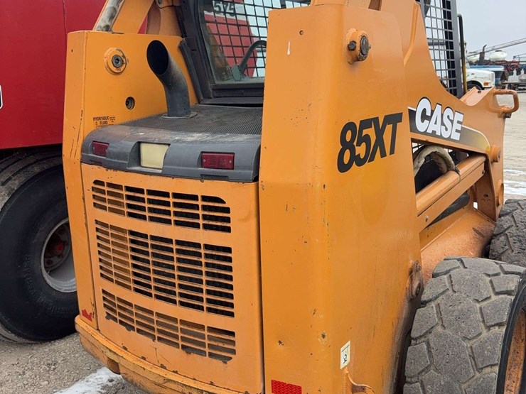 2005-case-85-xt-image-5