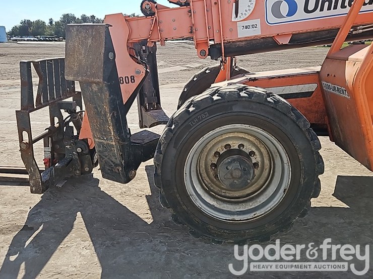 2014-sky-trak-10054-image-16