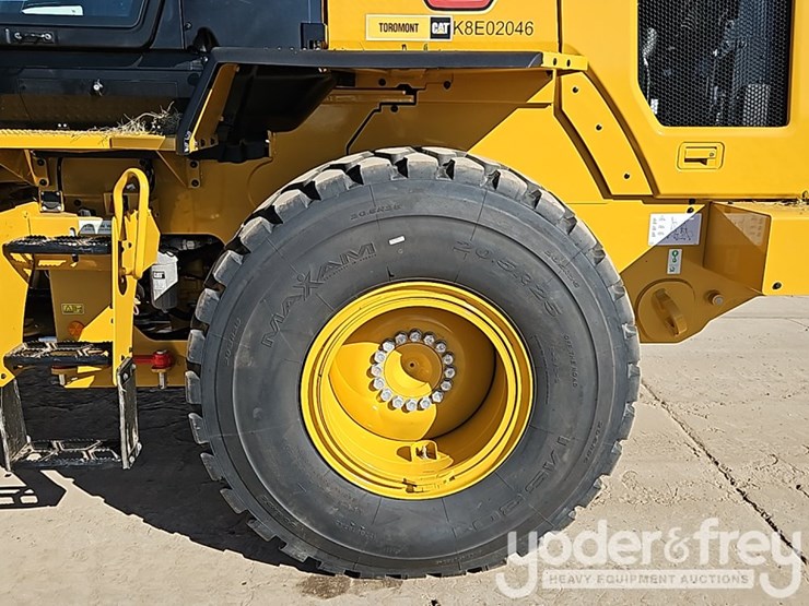 2026-caterpillar-926-image-20