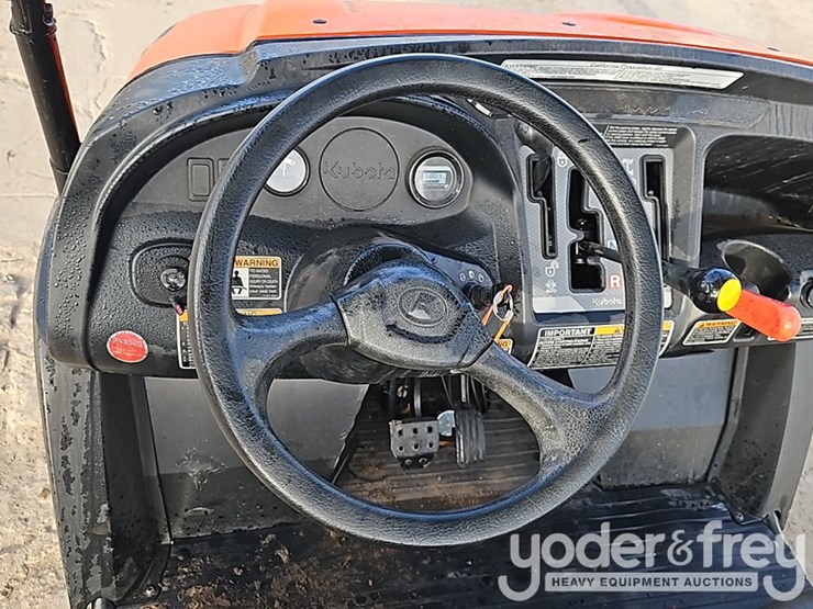 2023-kubota-rtv520-image-22