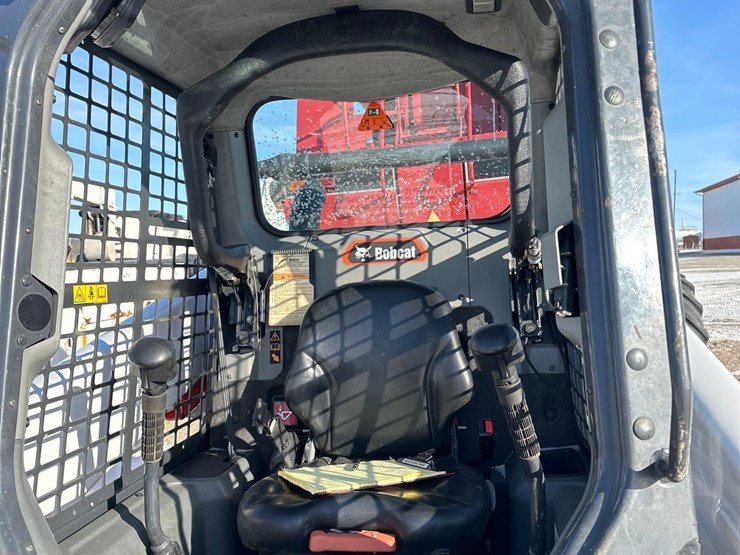 2021-bobcat-s64-image-11