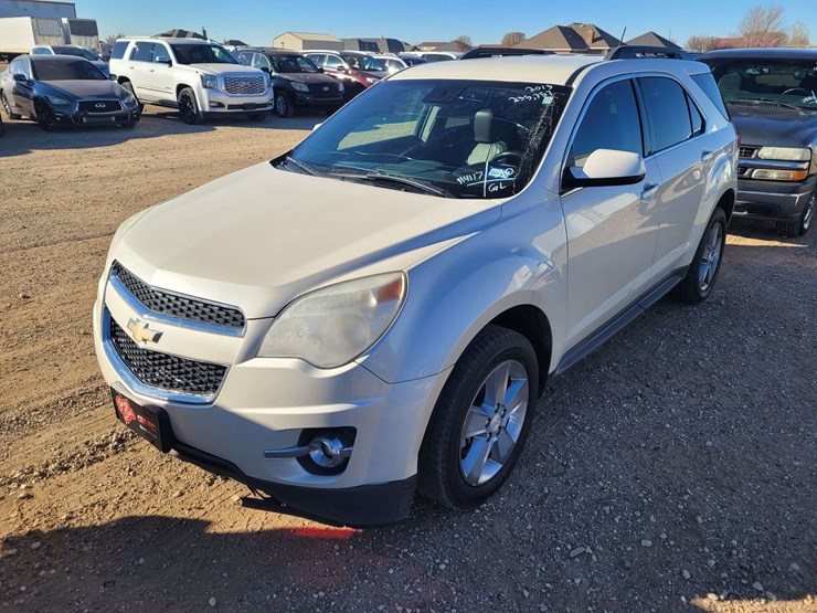 2013-chevrolet-equinox-lt-image-1