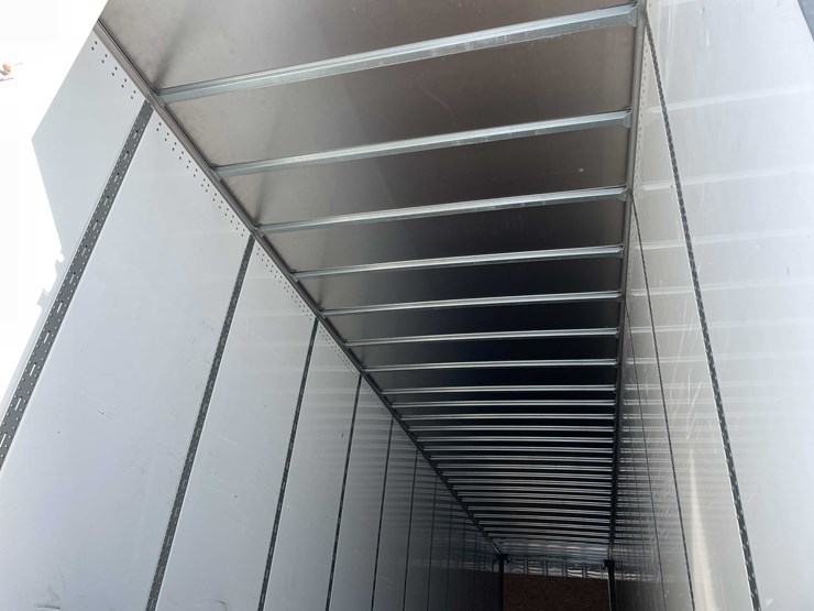 2022-stoughton-trailer-image-31