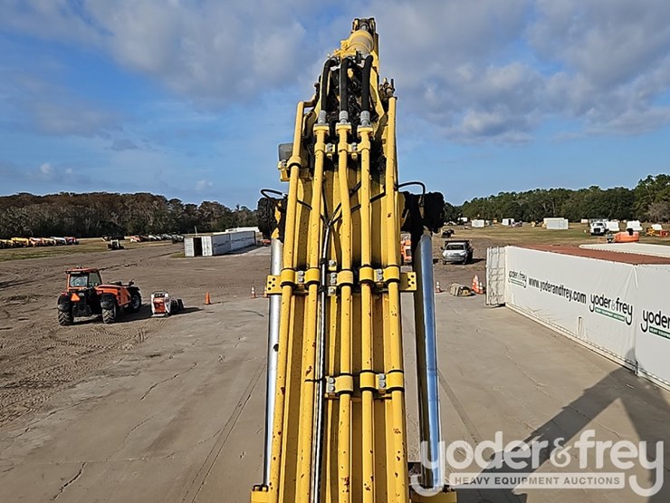 2016-komatsu-pc360-lc-11-image-25