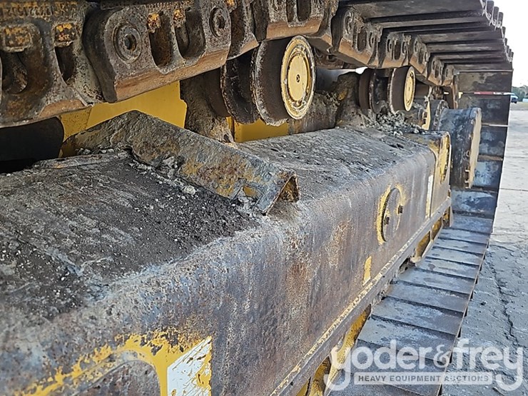 2021-komatsu-d51px-24-image-22