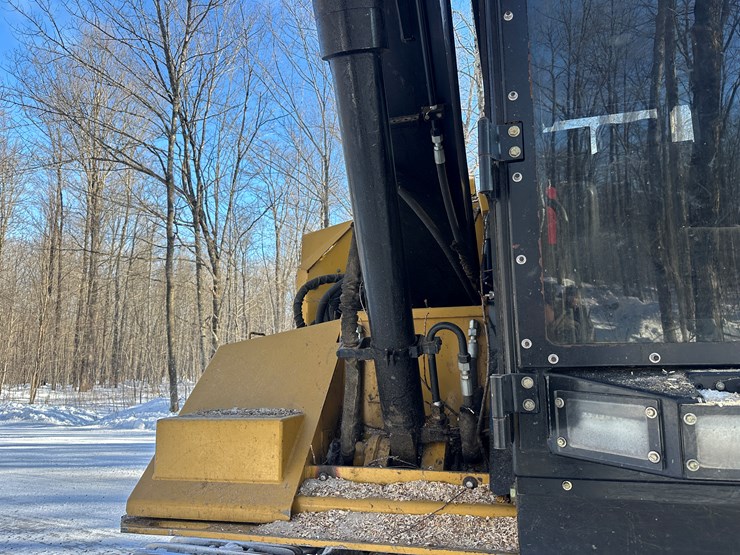 2017-caterpillar-501-hd-image-13