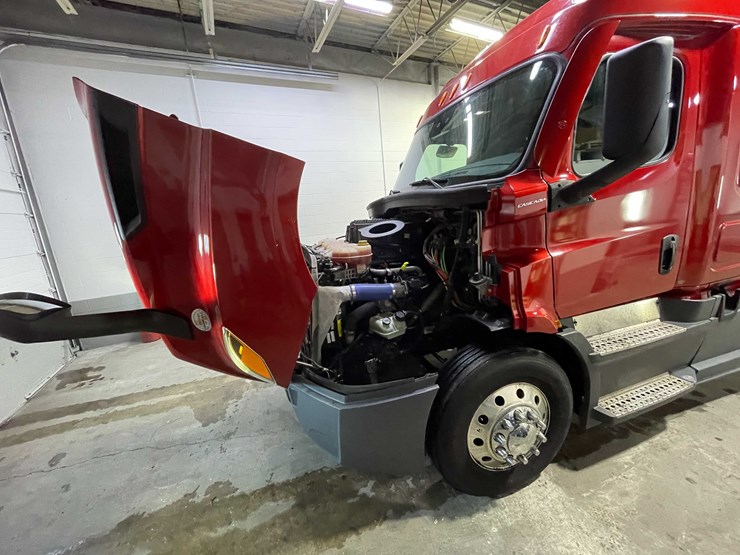 #6226-•-2021-freightliner-cascadia-semi-truck-(title-in-delay)-image-92