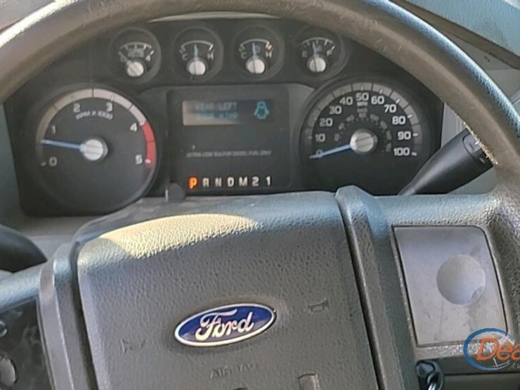 2015-ford-f550-image-9