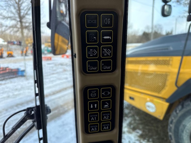 2023-hydrema-912hm-image-10