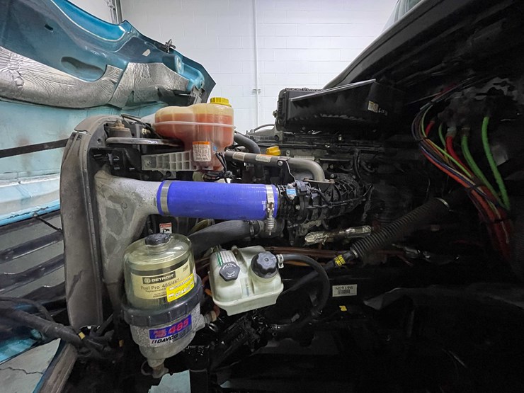 #6223-•-2022-freightliner-cascadia-semi-truck-(title-in-delay)-image-88