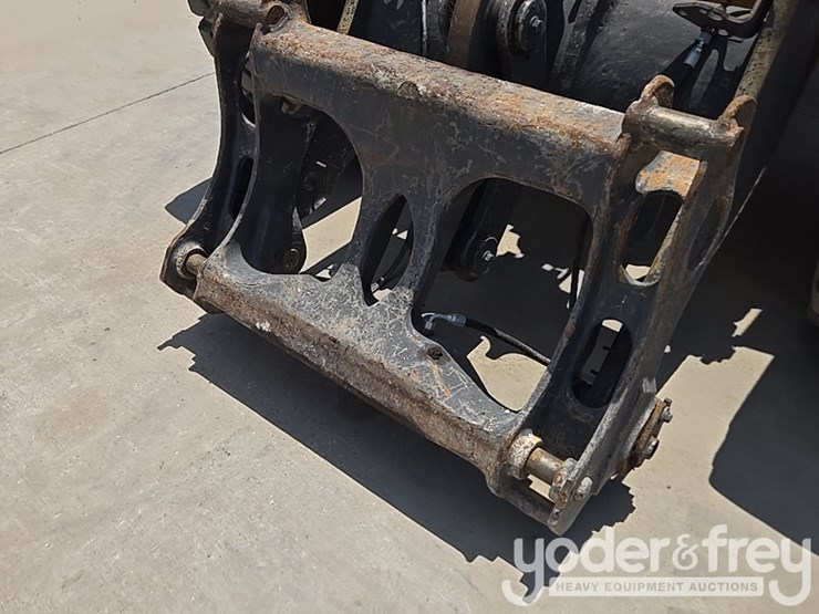 2014-volvo-l60g-image-9