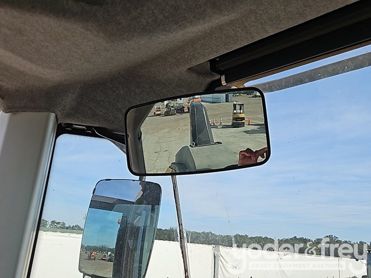 2019-volvo-l70h-image-36