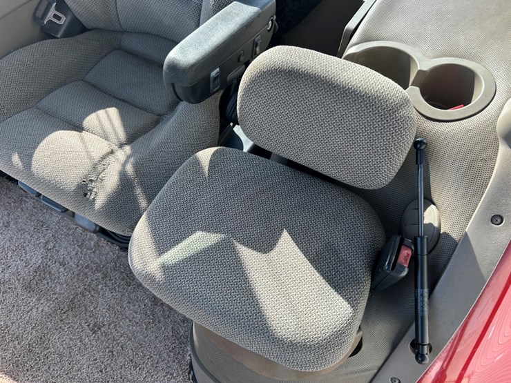 2009-case-ih-magnum-335-image-30