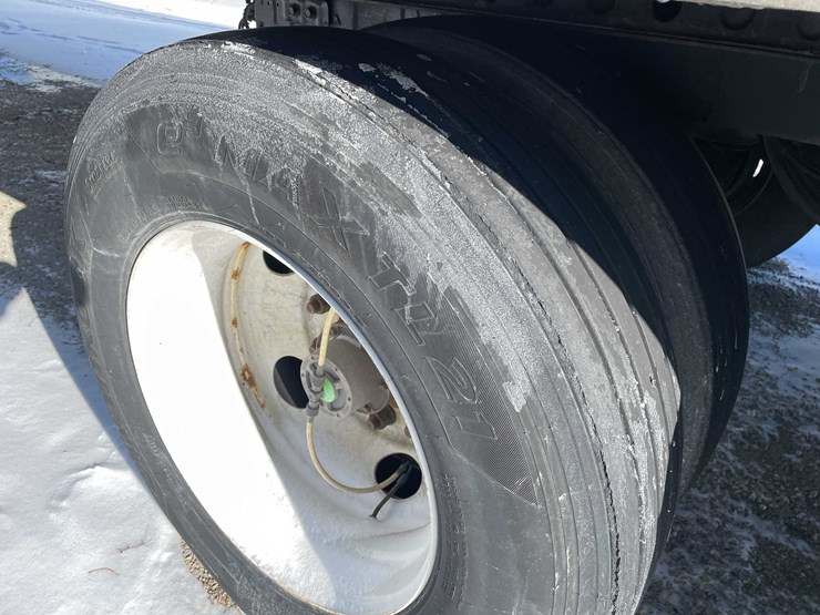 2022-stoughton-trailer-image-28