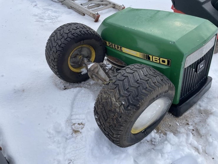 john-deere-160-image-1