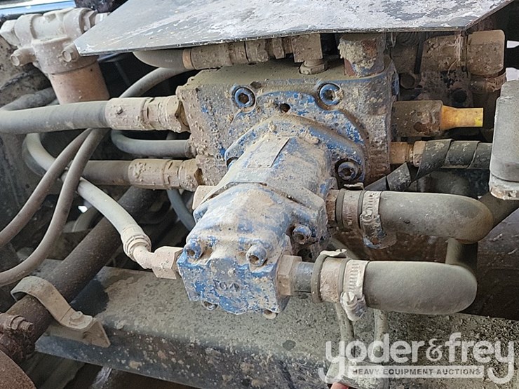 2013-yanmar-c30r-2b-image-29