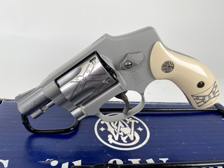 #56-•-#1390-•-smith-and-wesson-model-642-1-airweight-rebel-edition-revolver-38-spl-image-3