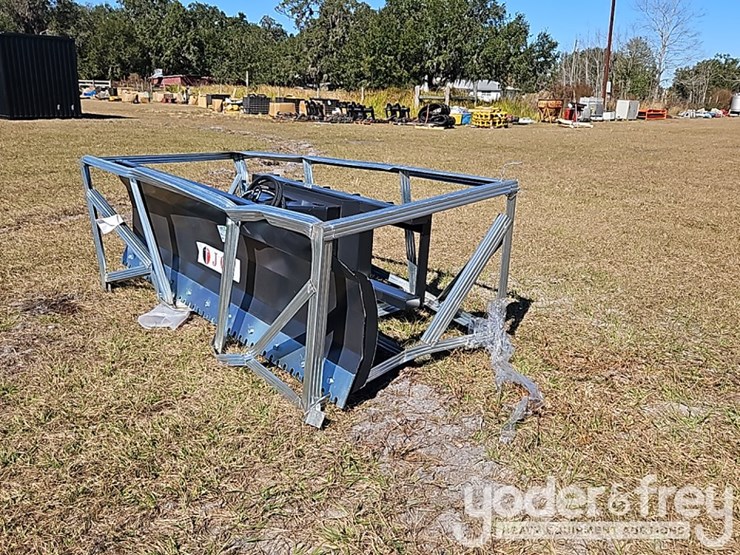 jct-84"-dozer-blade-to-suit-skidsteer-image-2