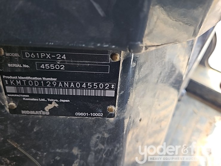 2022-komatsu-d61px-24-image-37