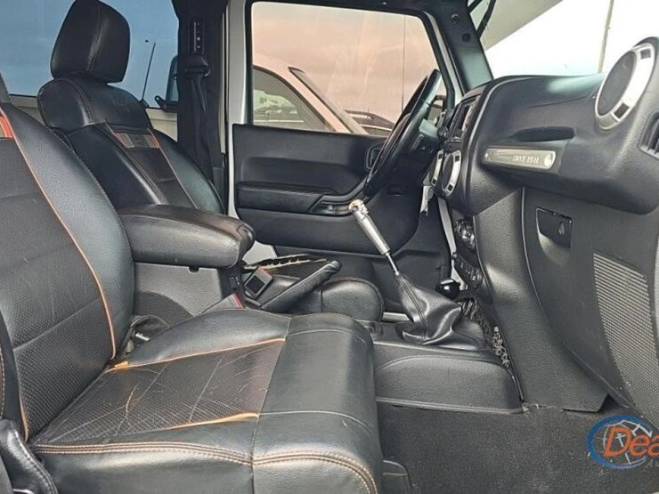 2011-jeep-wrangler-image-7