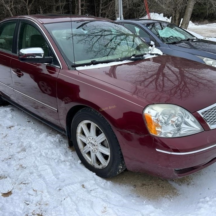 2005 Ford Five Hundred Car