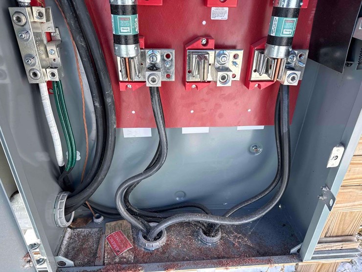 2023-square-d-400-amp-panel-image-6