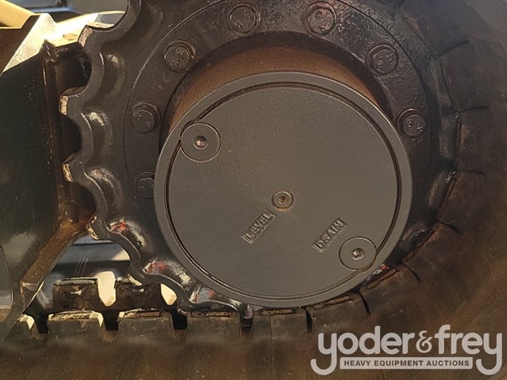 2024-komatsu-pc55mr-image-14