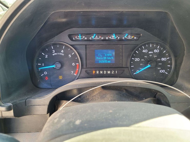 2017-ford-f350-image-15