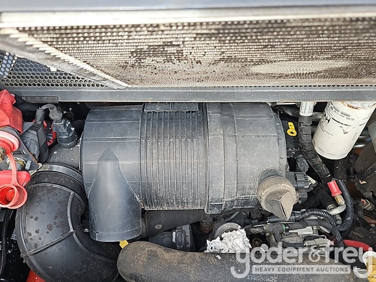 2021-case-tv450b-image-23